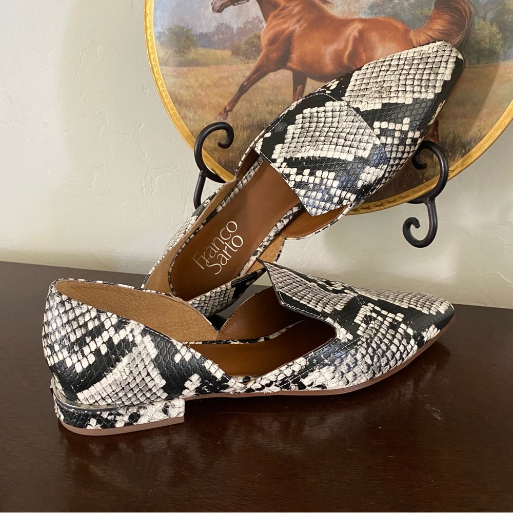 Franco Sarto Woman’s 5 Artisan Snake Print Leather Slip-on Flats (MSRP$109)